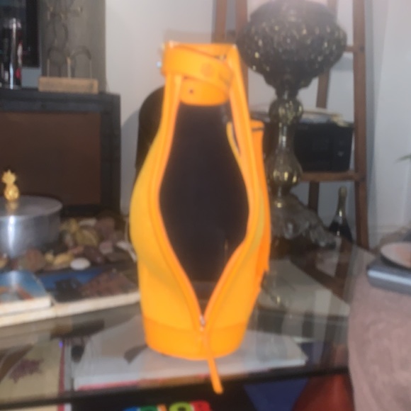 Veuve Clicquot Chiller - Picture 2 of 2